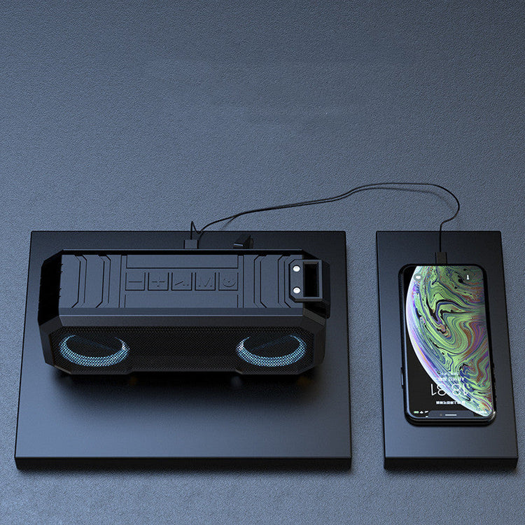 Headphones & Audio
